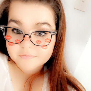 Meet your Posher, Arianna